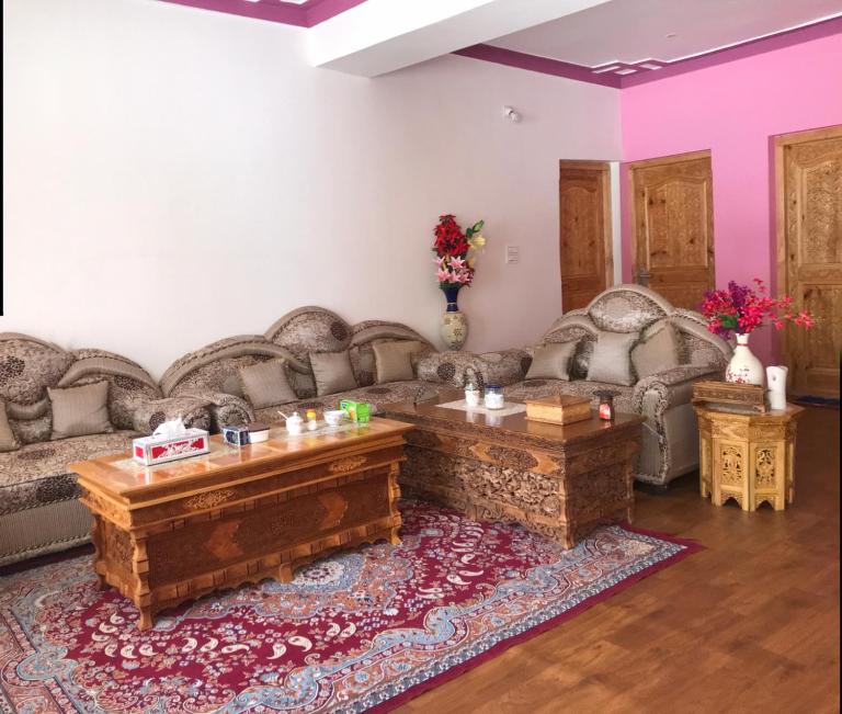 JAMSHED RESIDENCY - Bed and Breakfast Hundar