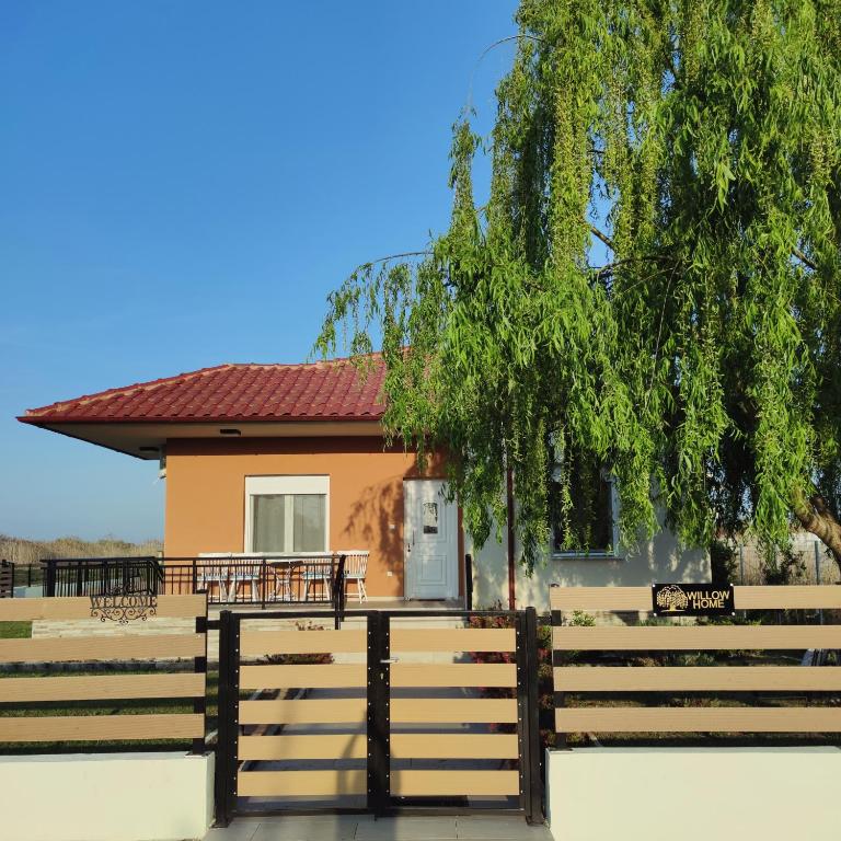Willow Home - B&B Chaidefto