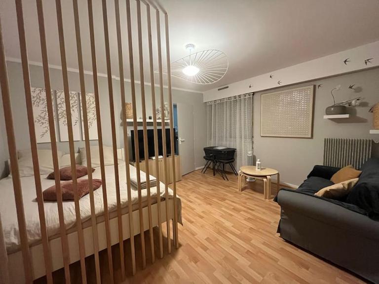 La cabane, entièrement rénové décoration soignée - B&B Vincennes