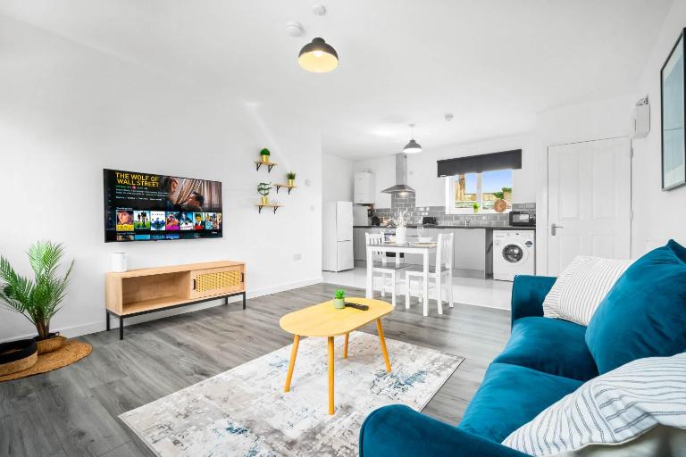 Stylish Apartment - On Street Parking - Netflix 2MH - Chambres d'hôtes Birmingham