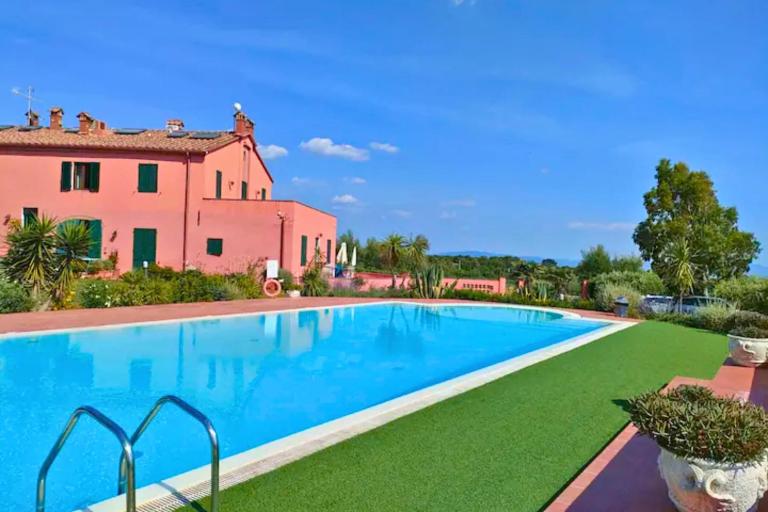 Green View Apartment with pool - Ferienwohnung Castiglioncello