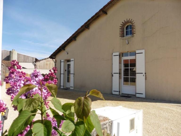 Gîte Le Grand Puy Loup - Bed and Breakfast Saint-Amand-sur-Sèvre