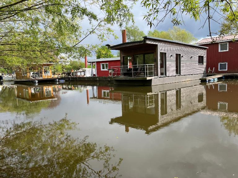 Hausboot Stöckte - Ferienwohnung Winsen (Luhe)