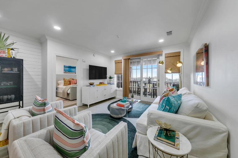 Newly Renovated Professionally Decorated Gulf Views! Pool & Beach Access - Chambres d'hôtes Rosemary Beach