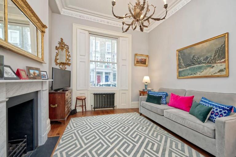 Traditional 1 Bed Apartment, Pimlico - B&B London