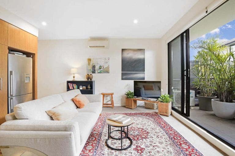 The Richmond - Bright 1BR Oasis w parking - B&B Melbourne