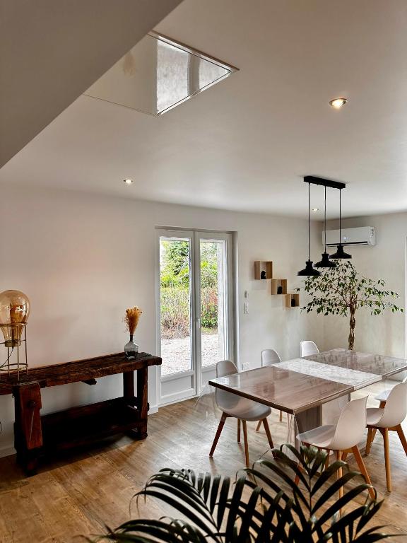 Maison coeur de ville Montchanin - B&B Montchanin