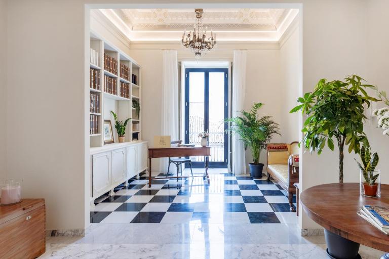 Palazzo Costarelli - Bed and Breakfast - B&B Catania