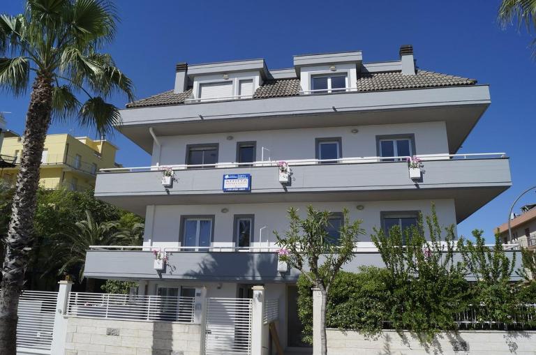 Palazzina Cala Luna - B&B San Benedetto del Tronto