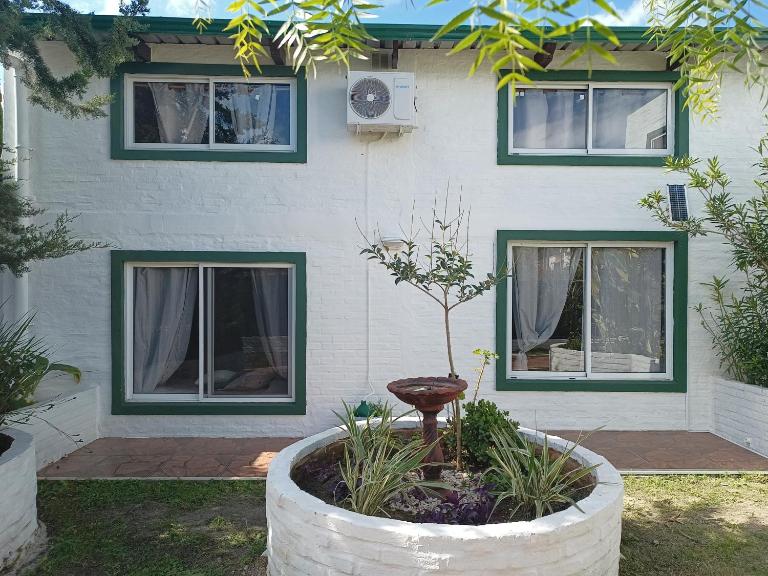 Departamento para cinco, 2 dormitorios, full equipado - B&B Colonia del Sacramento