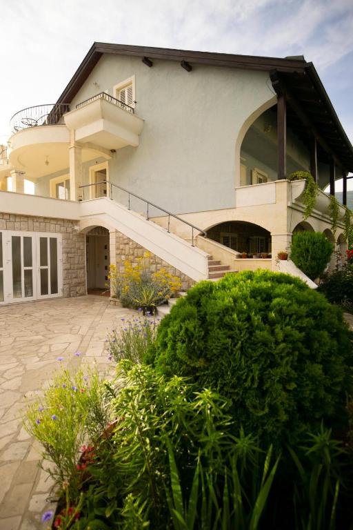 Apartman Kovac 1 - B&B Trebinje