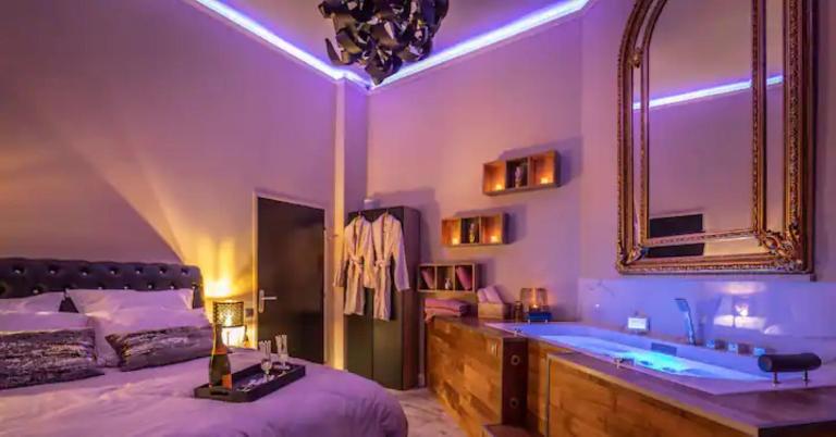 Appartement de luxe avec Jacuzzi au centre de Metz - B&B Metz