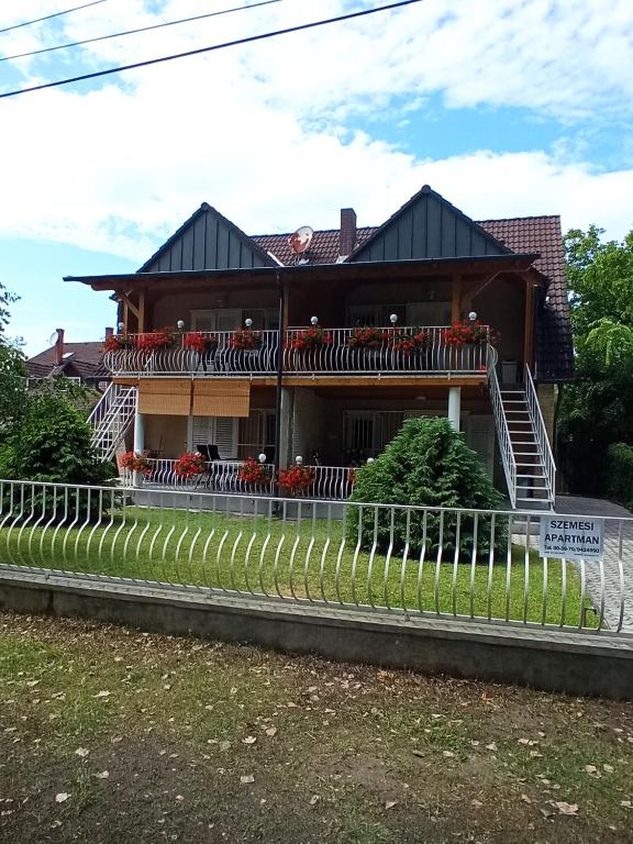 Szemes Apartman Balaton - Bed and Breakfast Balatonszemes