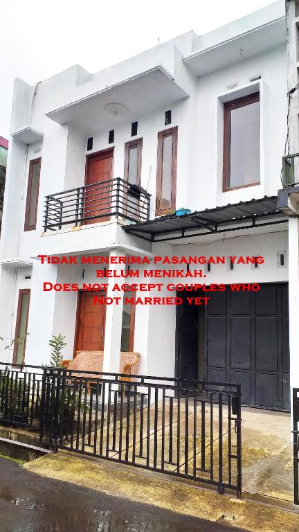 Ganendra Syari'ah Guesthouse - Chambres d'hôtes Dieng