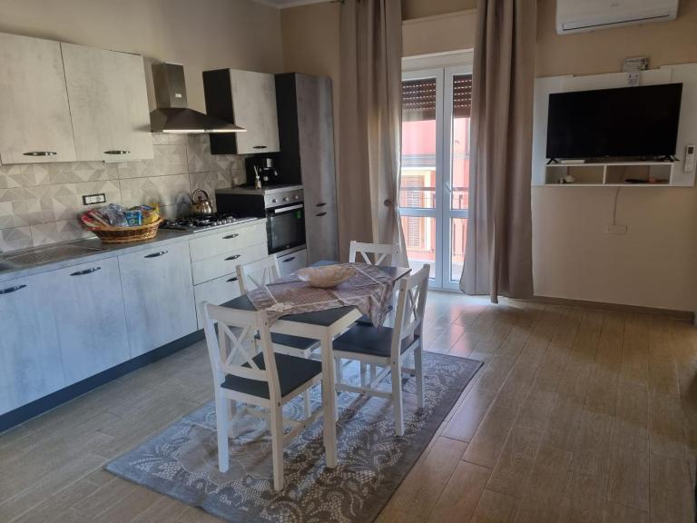 FREE HOUSE - B&B Palmi
