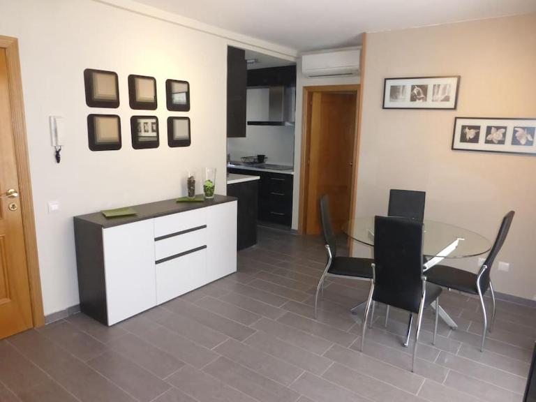 Apto. centro histórico de Tarragona - B&B Tarragona