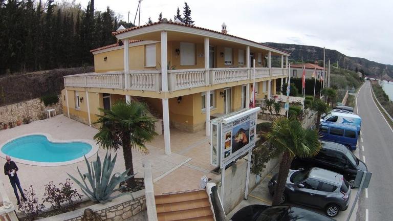 Ebro Fishing - B&B Mequinensa / Mequinenza