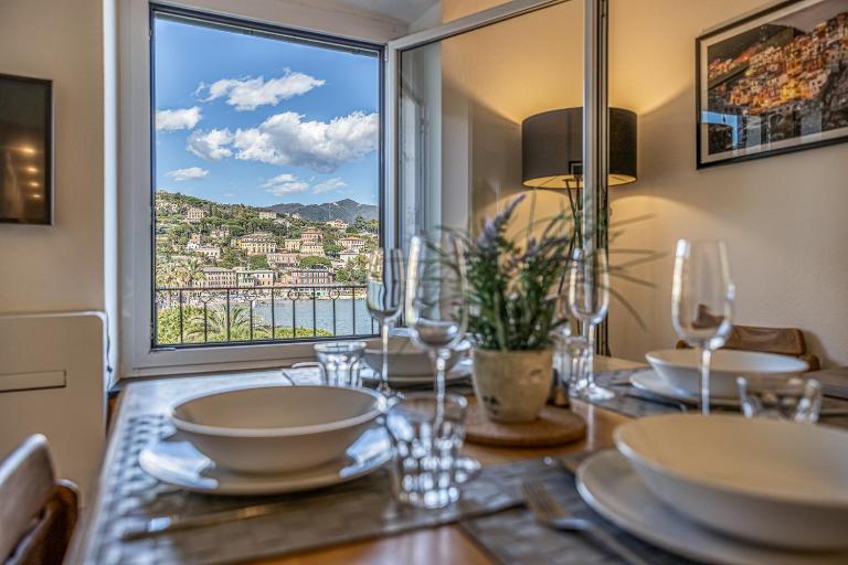 COZY APARTMENT - Relax e Vista Mare da Sogno - Chambres d'hôtes Santa Margherita Ligure