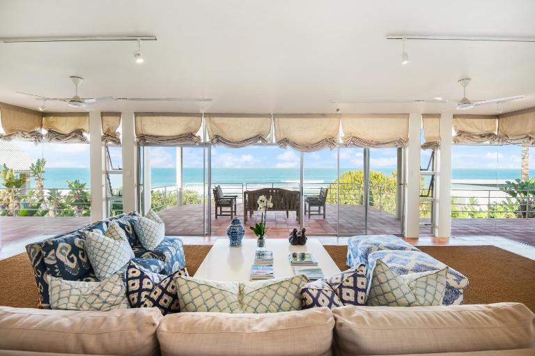 Tiffany's Beach House in Salt Rock - B&B Sheffield Beach