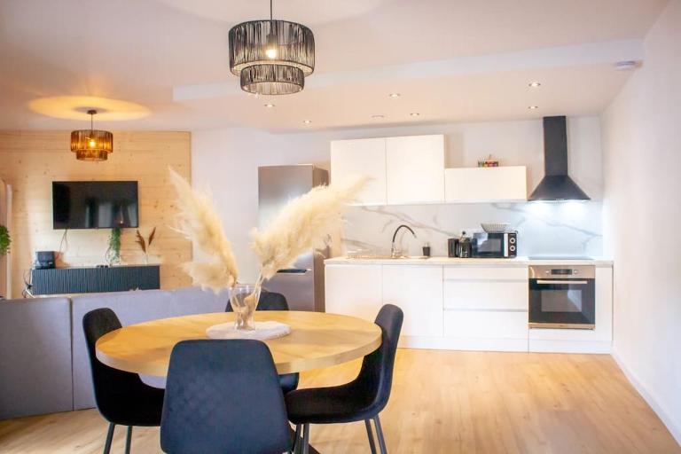 Le douillet : Duplex élégant en Centre ville - B&B Albertville