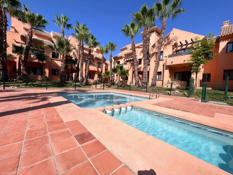 Modern 2 Bedroom Beachside Apartment NR72 - B&B Los Alcázares
