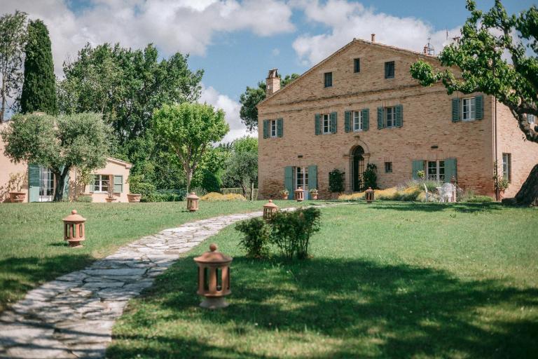 La Monteduccia - B&B Ostra Vetere