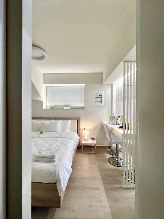 Central Luxury Flat 1 - Ferienwohnung Chios