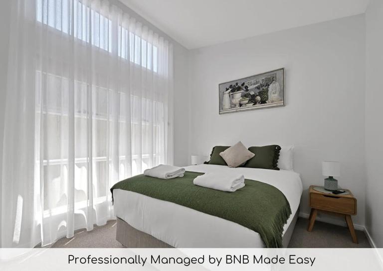 The Elm Apartments - The Green Room - Bed and Breakfast Orange
