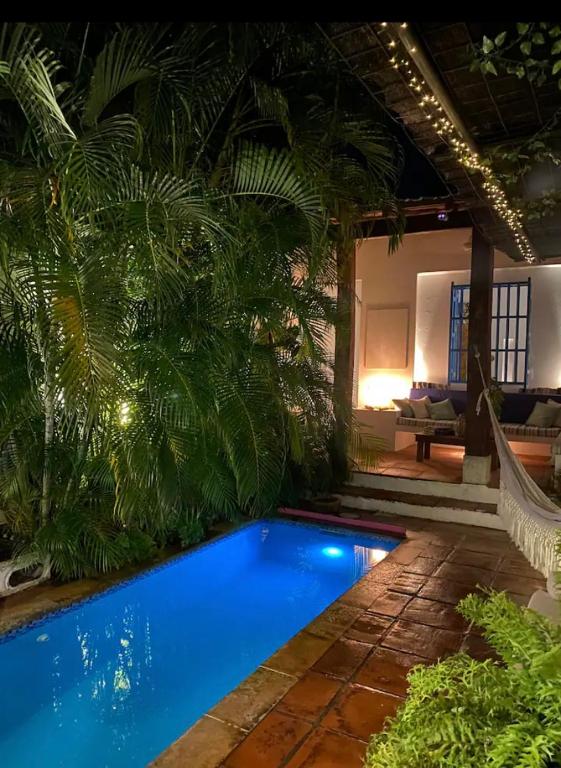 Casa colonial en el exclusivo Alto del Rosario - Bed and Breakfast Honda