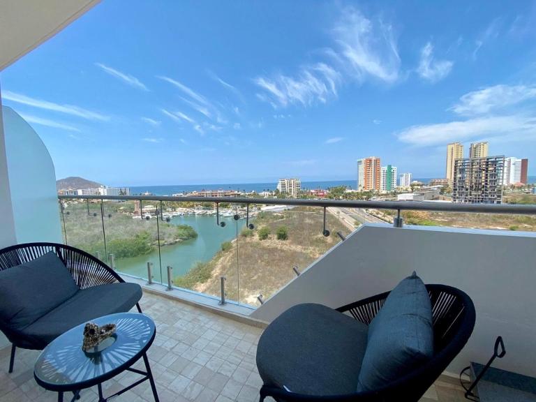 Departamento con Espectacular Alberca - Ferienwohnung Mazatlán