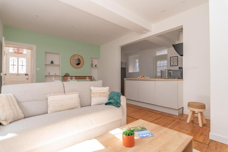 Magnifique logement spacieux hyper centre - B&B Nuits-Saint-Georges