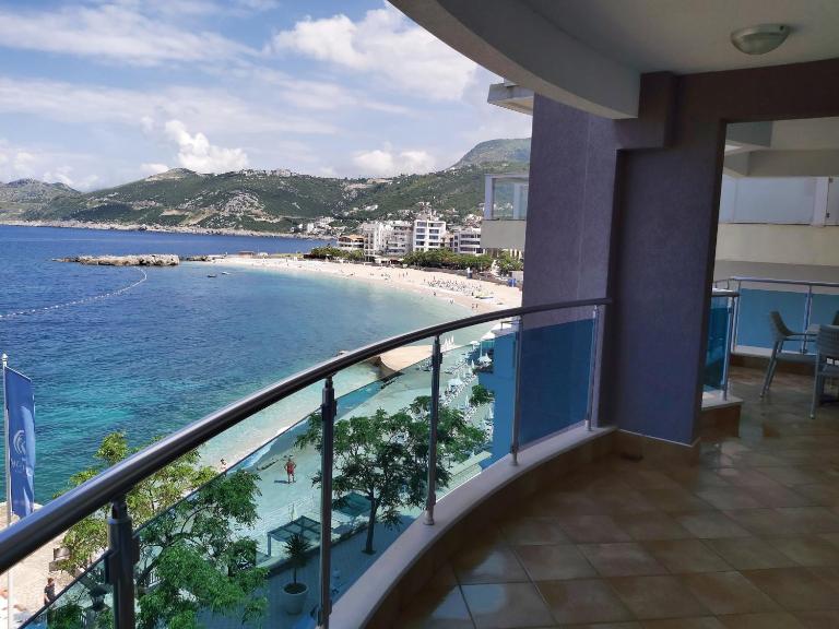 Apartman AidaLux - B&B Bijela Glavica
