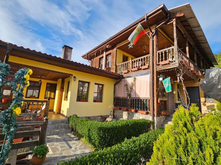 Емили Фемили Хаус - B&B Koprivshtitsa