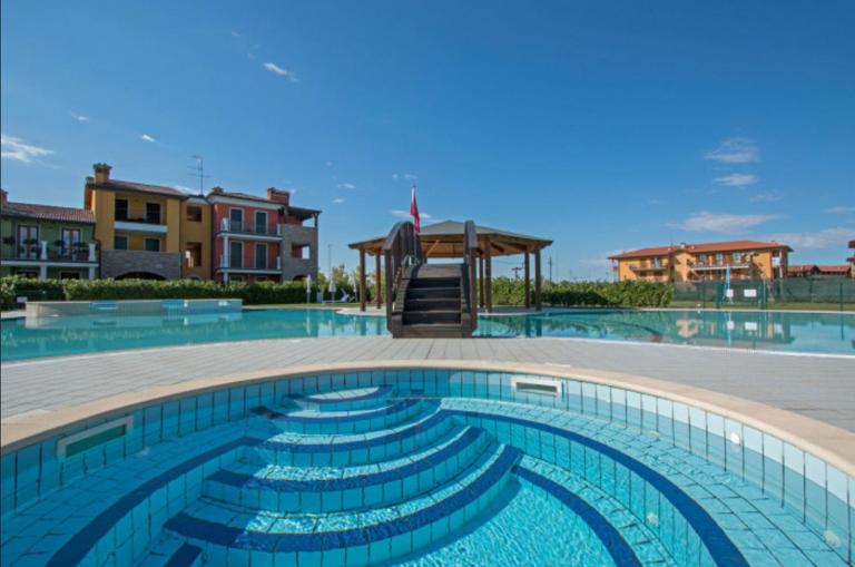 MGH Family Stay - Baglio Degli Ulivi 60 - B&B Sirmione
