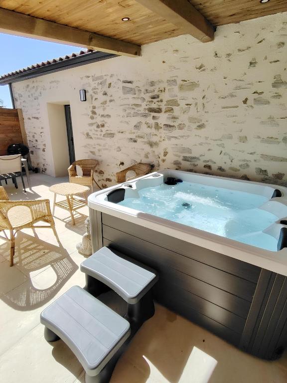La Vie En Gîte (La Grange & Spa) - Chambres d'hôtes Sainte-Florence