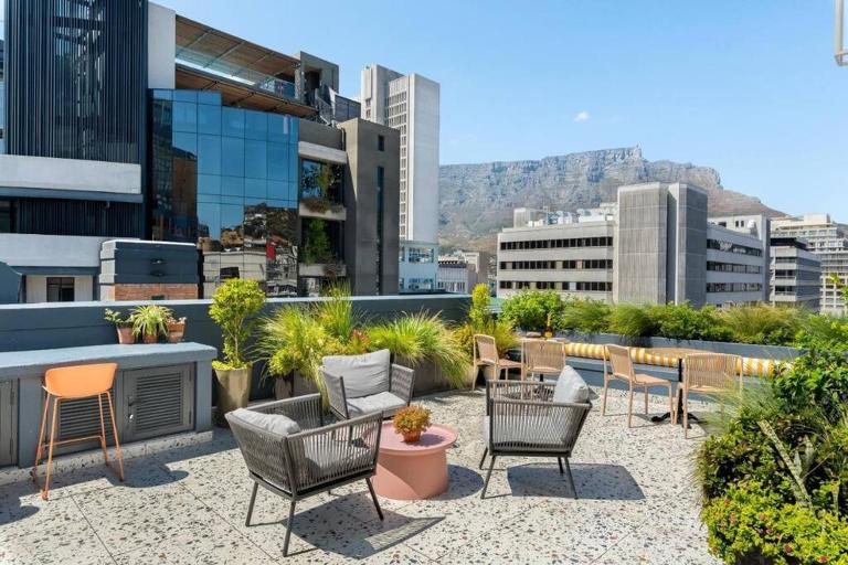Hotel Apt, Wifi, Roof Deck, Central CBD, 247 Power - B&B Città del Capo