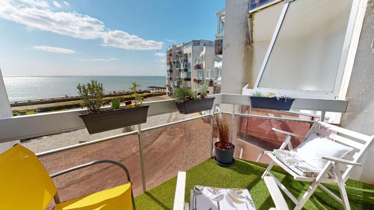 Le Bateau Ivre 50 m de la Plage - B&B Saint-Gilles-Croix-de-Vie