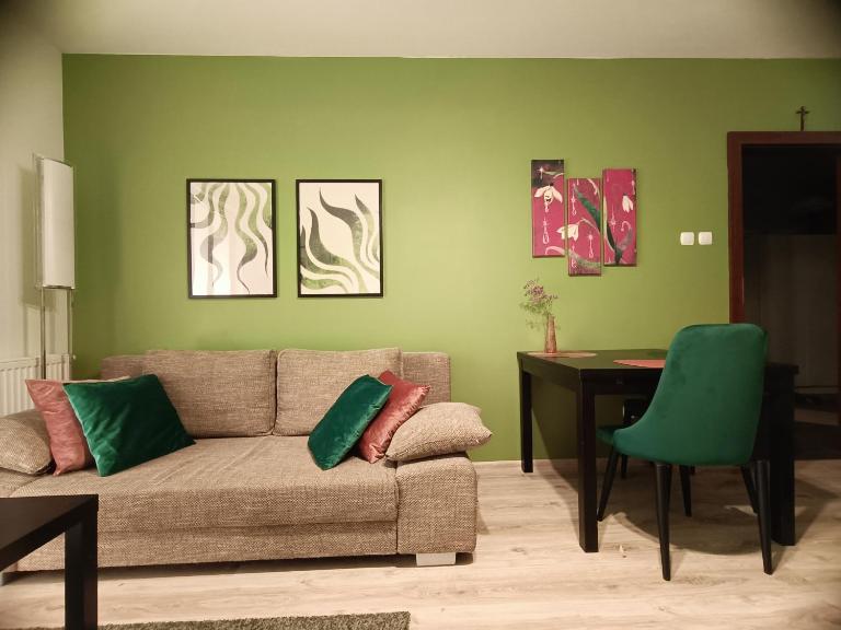 Apartament Przebiśnieg - Chambres d'hôtes Polanica-Zdrój