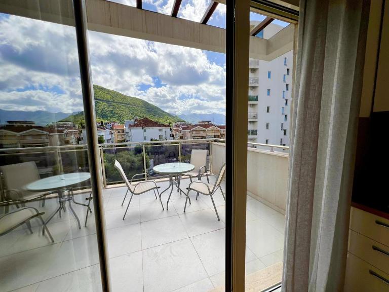 Palma - B&B Budva