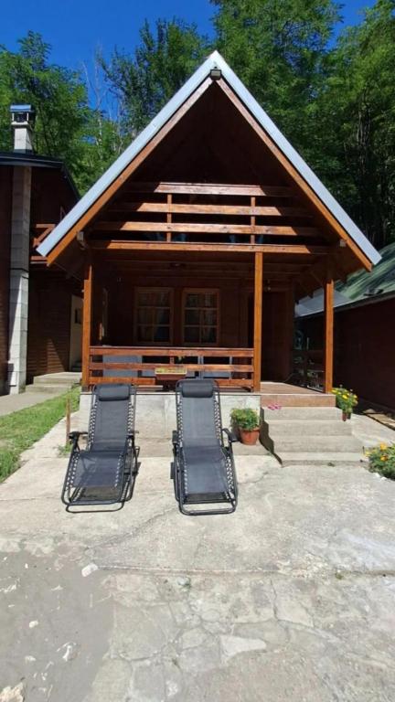 brvnara Morava - B&B Ovčar Banja