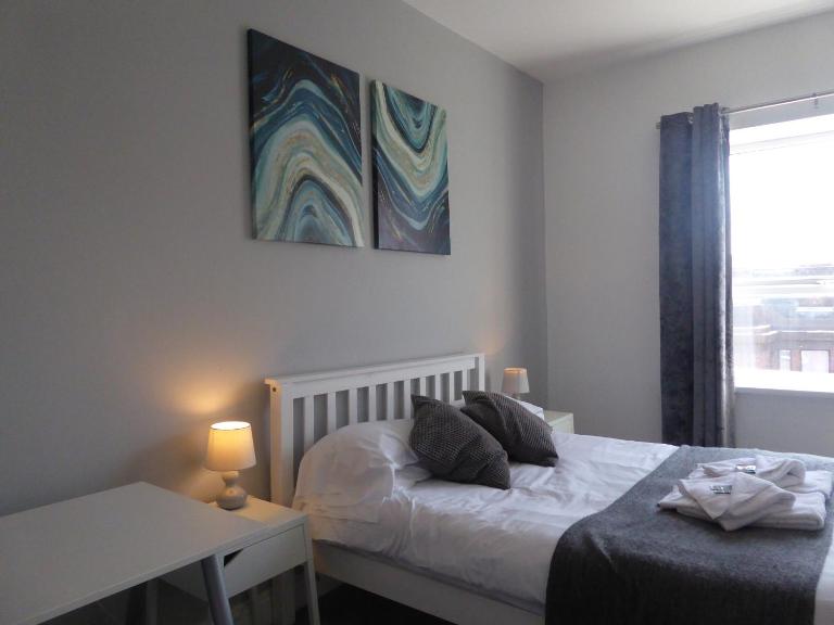 Mia's Place Three Apartments in One - Bed and Breakfast Chester