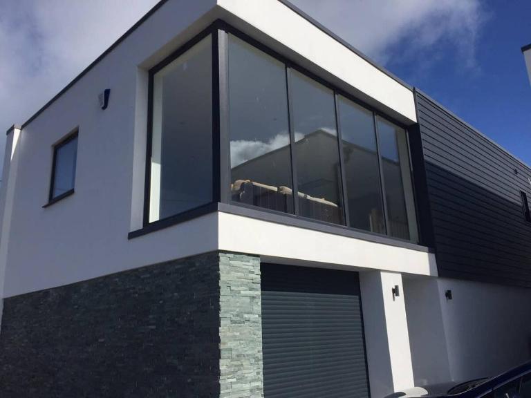 Relax in style at my stunning Holywell Beach home - Ferienwohnung Holywell Bay