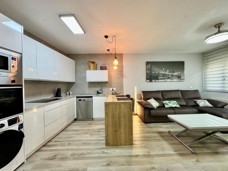 Dreaming Trinidad - free parking - Bed and Breakfast Granada