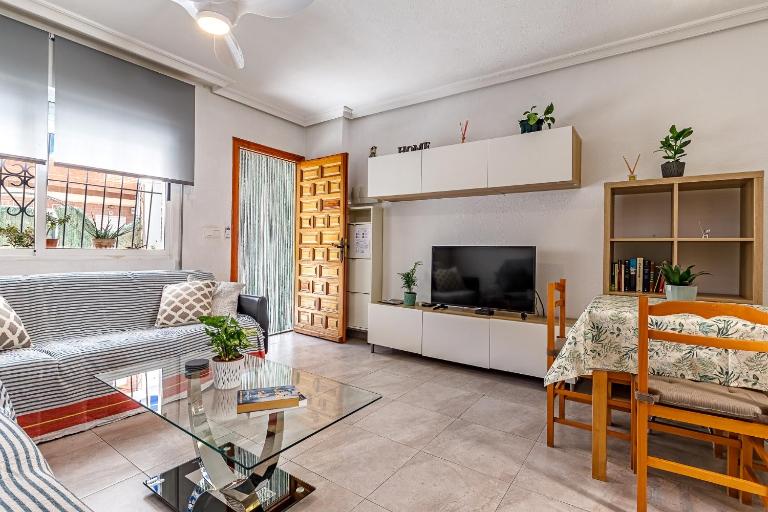 Casa Jansiver - 450m de la playa, céntrica pero tranquila - B&B Los Alcázares