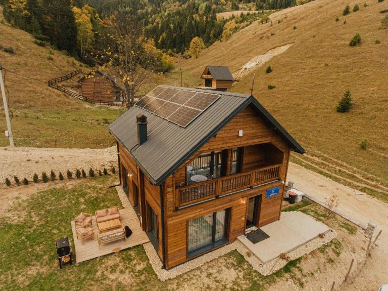 Bujtina e Gjyshes - B&B Peja