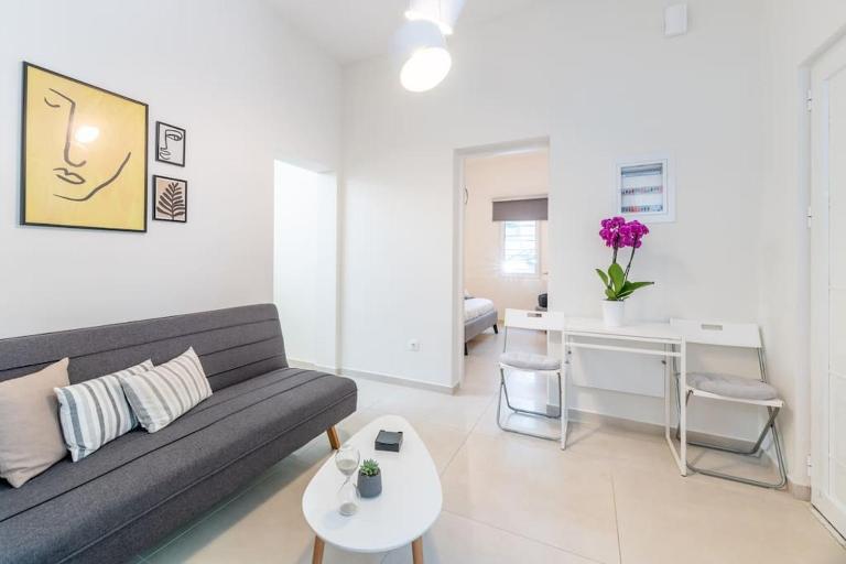 The HostMaster Ethereal Scene - Ferienwohnung Athen