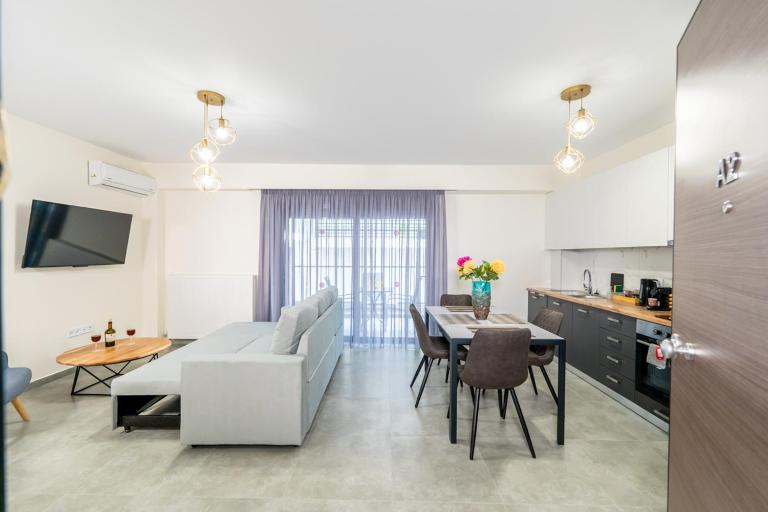 IAIRA - B&B Athens