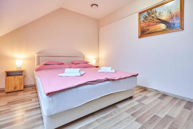ADA Apartmanház - Ferienwohnung Hajduszoboszlo