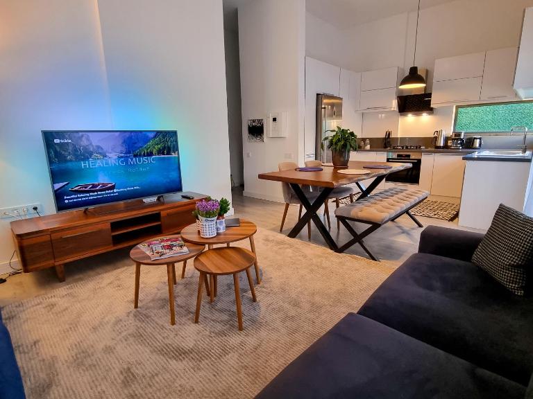 Suelo Flat Villa - Bed and Breakfast Karatoprak