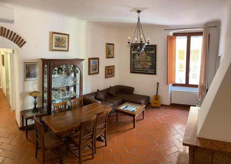 The Philosopher's House - B&B La Spezia